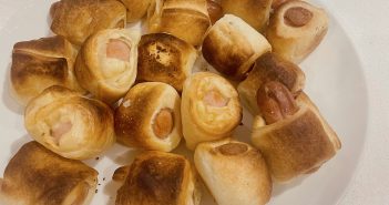 Pigs in blankets